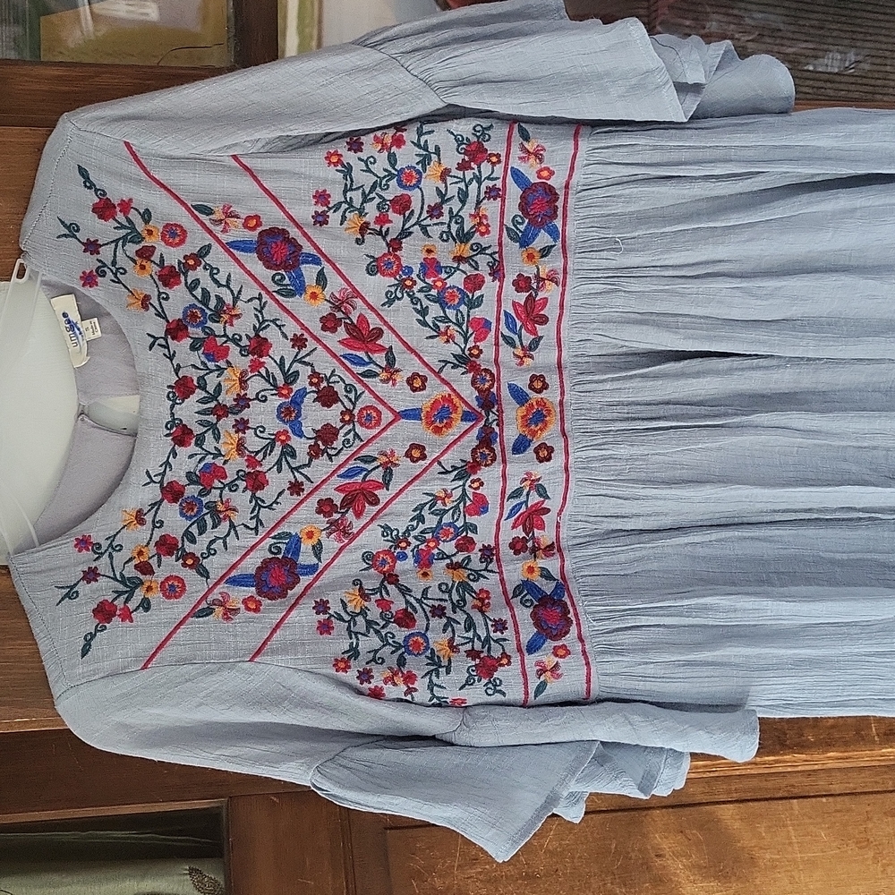 Umgee Boho Embroidered Lagenlook Tunic Dress Size small Gray Multi